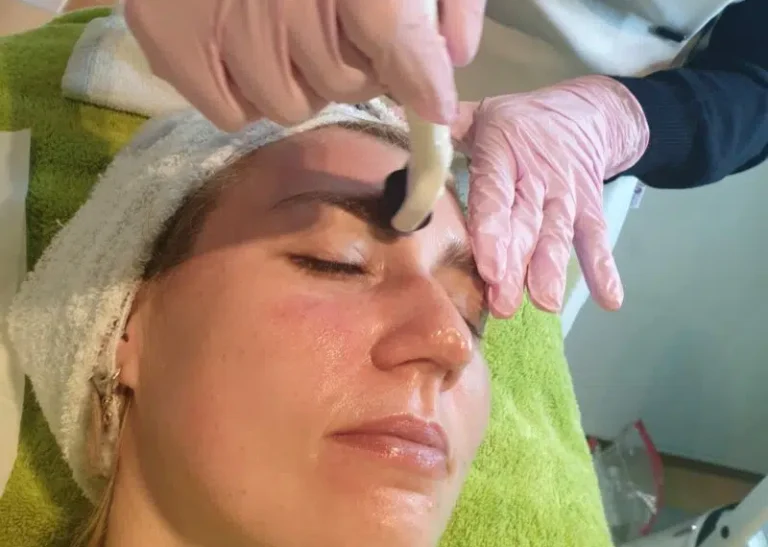 Kosmetik Behandlung Gesicht